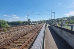 Auf der Moselbrücke