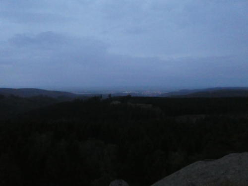 Abendlicher Blick nach Wernigerode vom Ottofelsen